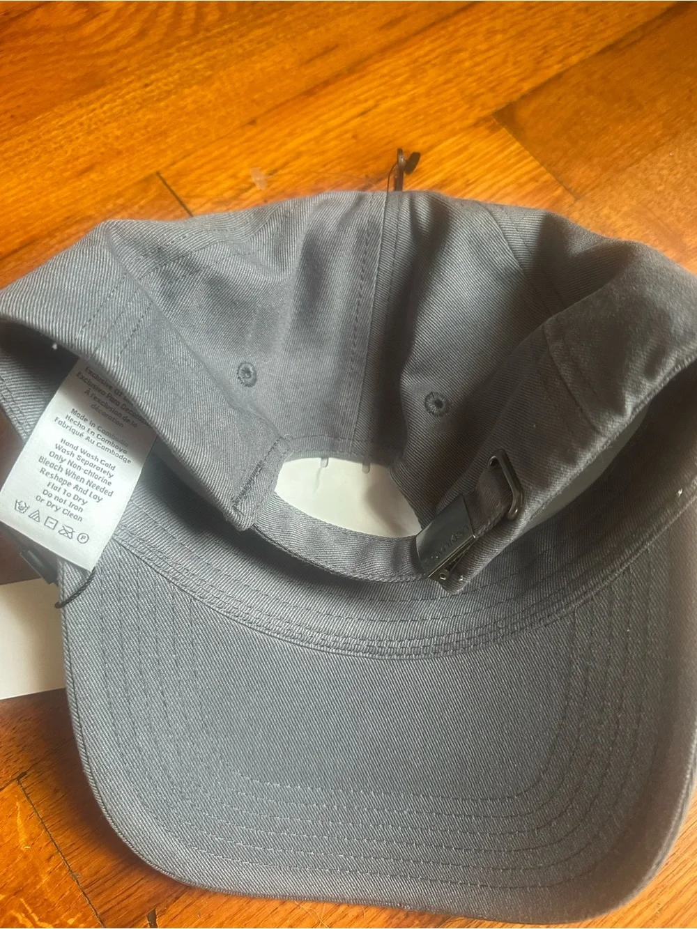 Calvin Klein women baseball cap grey With Blue accents inside logo